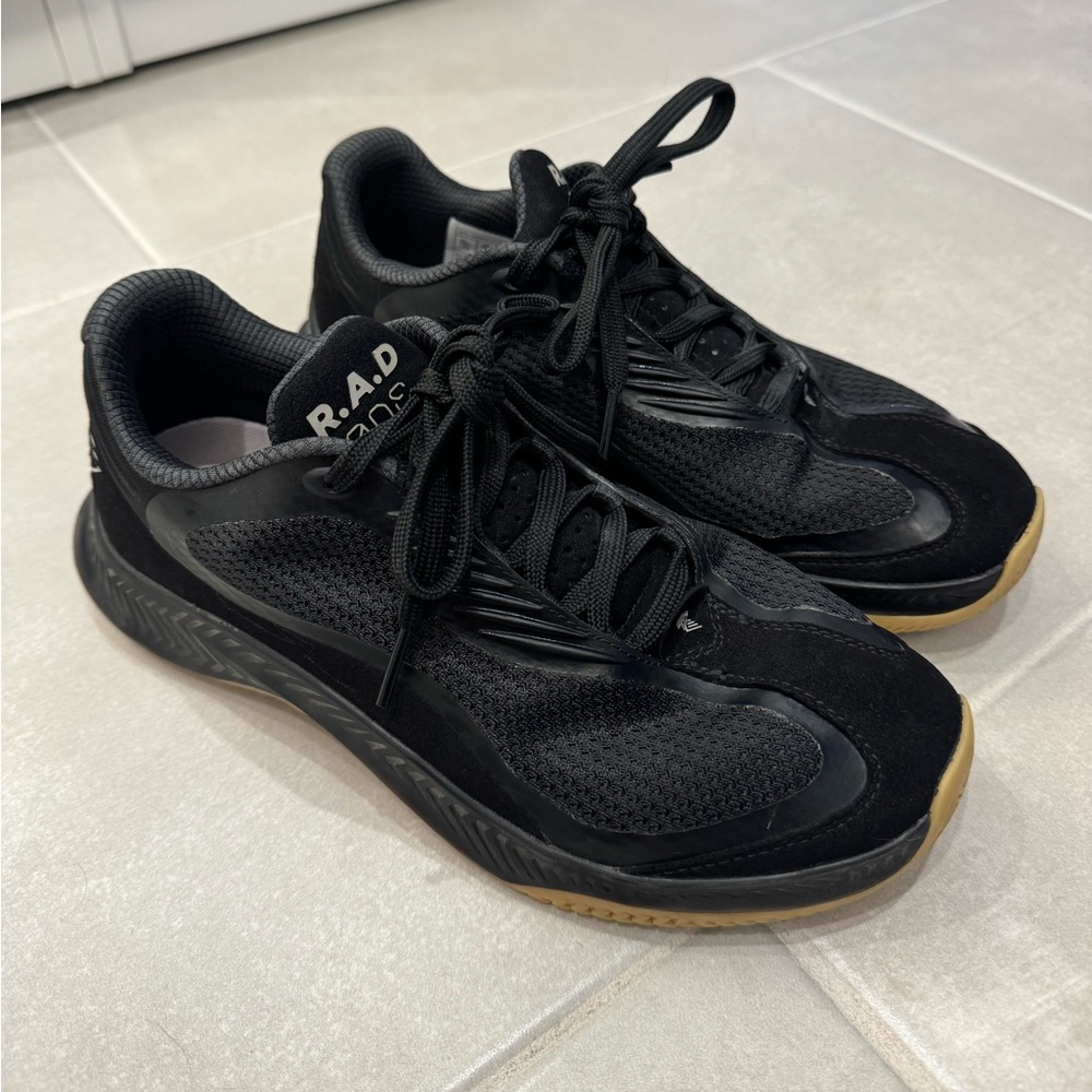 Rad Global Black CrossFit training shoes Women’s 8.5 Men’s 7